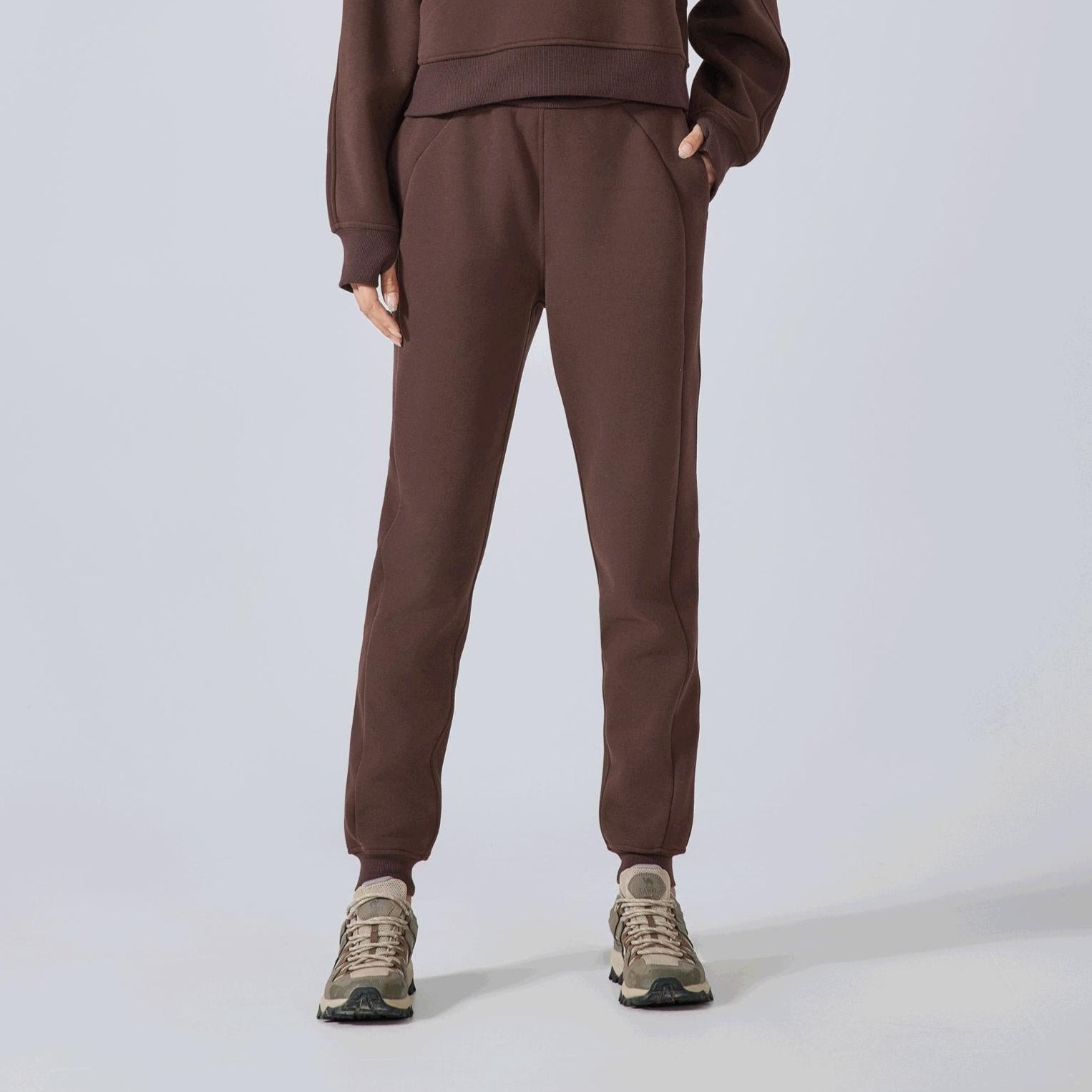 #Color_Brown