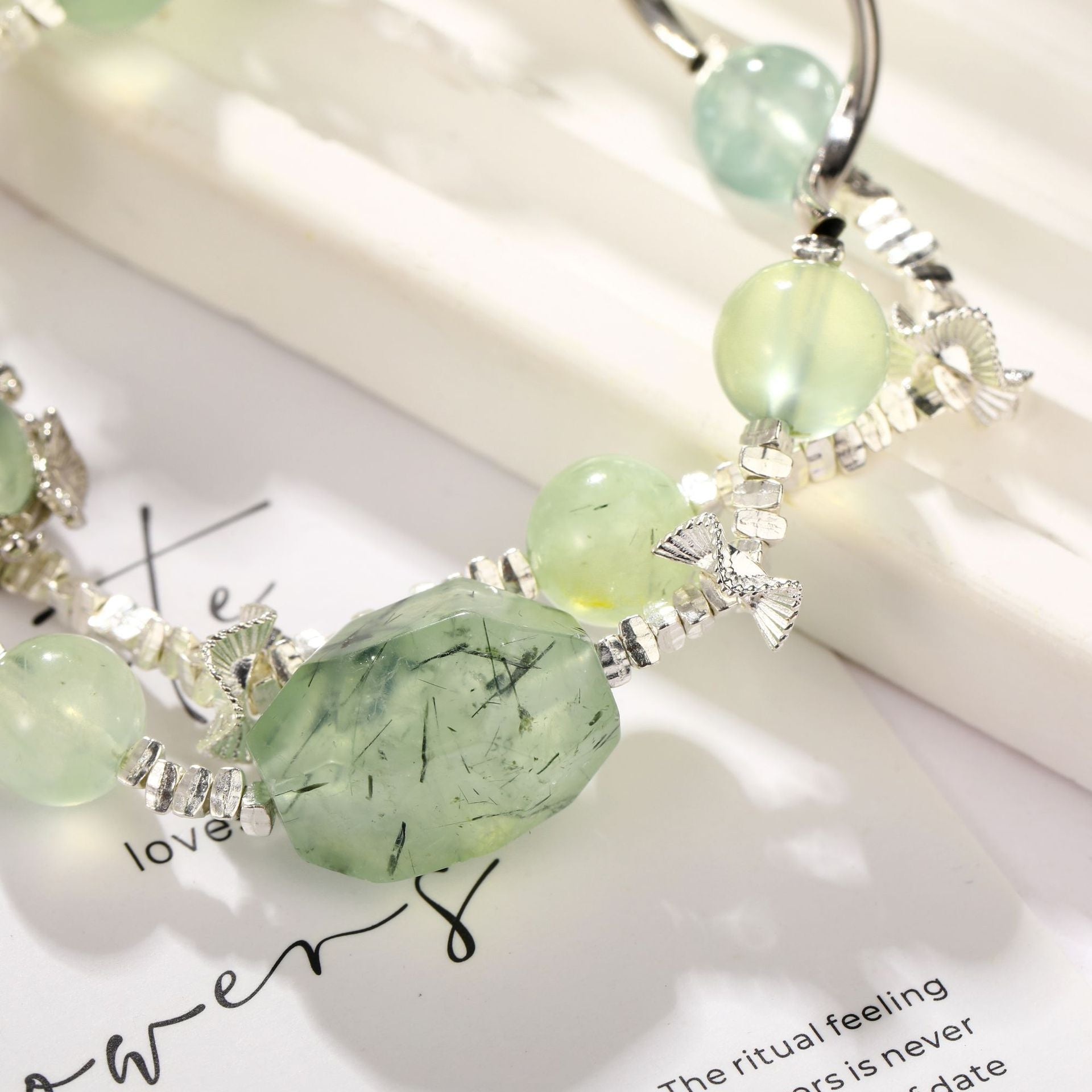Natural green Crystal, Crystal bracelet, Healing Crystal, Energy Crystal